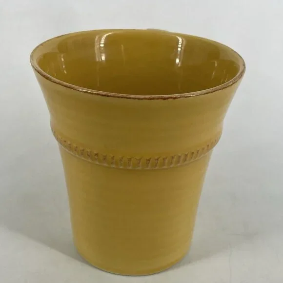 Pottery Barn Cambria Yellow Mug Portugal - Picture 2 of 9